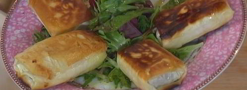 хрустящие конвертики с фетой, ветчиной и финиками. Шаг 10