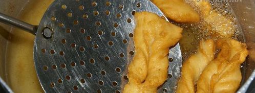 хворост слоистый, постный. Шаг 7