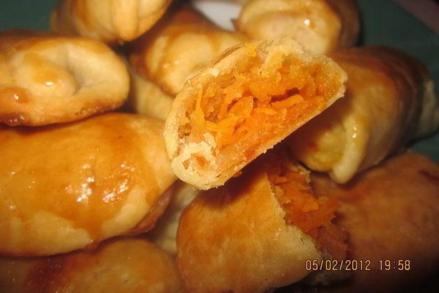 Рецепт конвертики с морковкой и яблоком