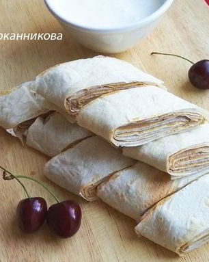 Лаваш с начинкой из куриной печени