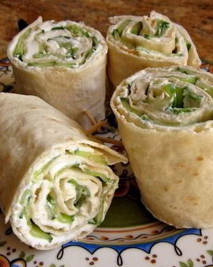 Лаваш с огурцом и сыром