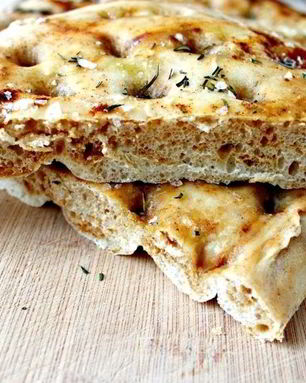 Фокачча с кунжутом