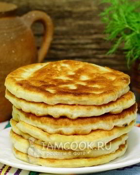 Лепешки с сыром дрожжевые