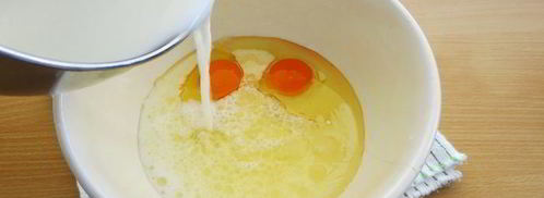 пиде — турецкая лепешка в форме лодочки с начинкой из фарша. Шаг 3