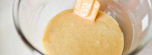 банановые маффины с клубникой. Шаг 4