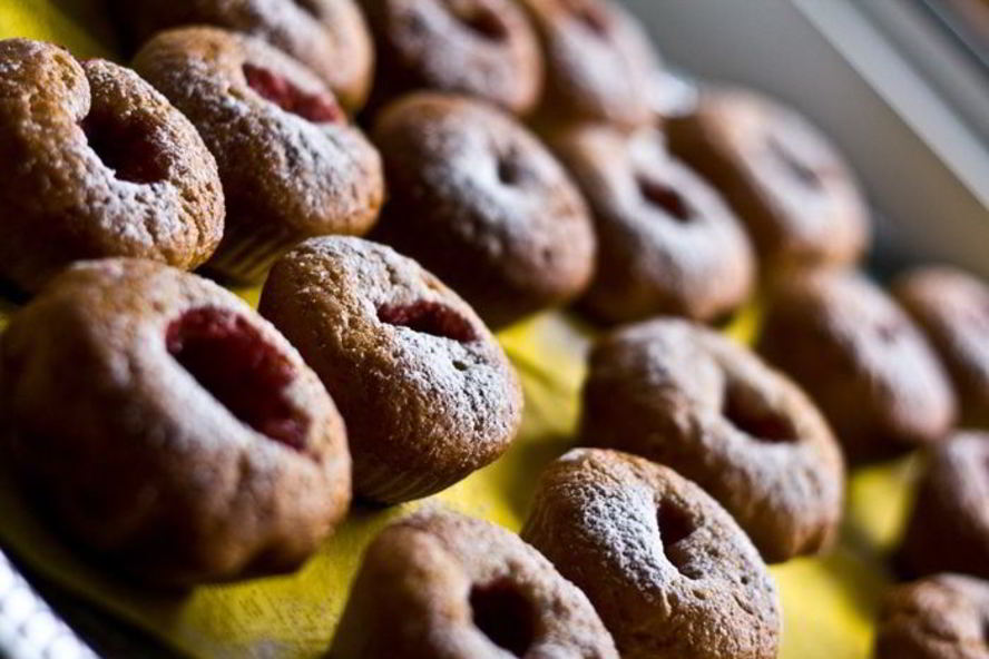 Рецепт маффины с клубничным пюре