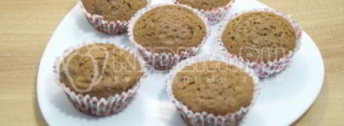 маффины с вишней и шоколадом. Шаг 13