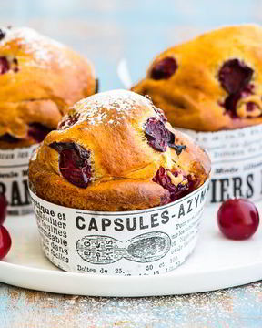 Маффины с вишней