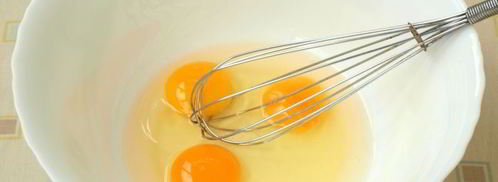 закусочные маффины с колбасой и сыром. Шаг 2