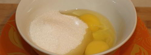 манник на кефире с яблоками. Шаг 4