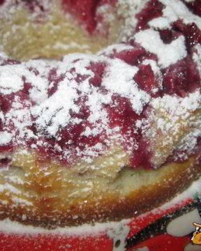 Манник с вишней