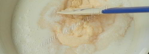 манник с яблоками на кефире. Шаг 3