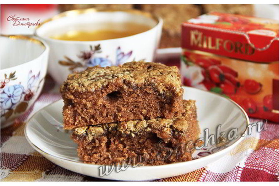 Рецепт шоколадный манник на кефире с халвой