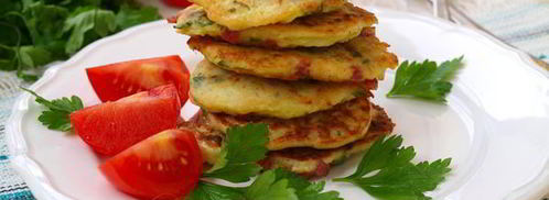 кабачковые оладьи с колбасой. Шаг 8