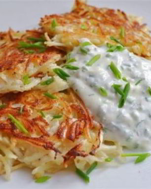 Картофельные оладьи с пастернаком