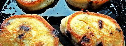 оладьи с шоколадно-ягодной добавкой. Шаг 11