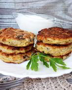 Овощные оладьи с шампиньонами