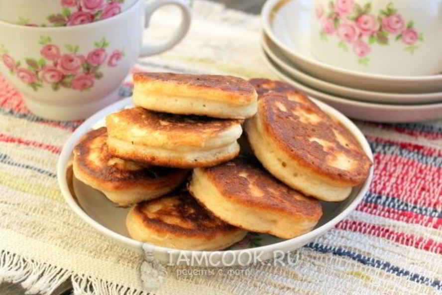 Рецепт пышные оладьи на кислом молоке