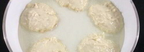 творожные оладьи с яблоками. Шаг 8