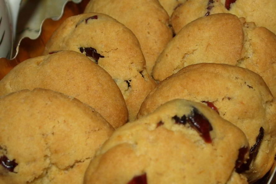 Рецепт апельсиновое печенье с вяленой клюквой