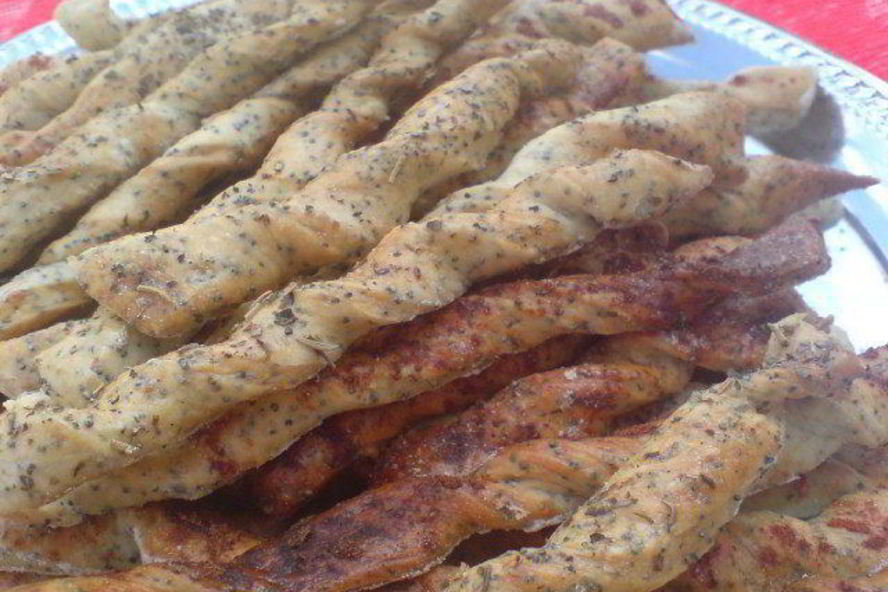 Рецепт хлебные палочки с тимьяном и маком