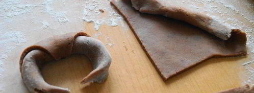 миндальные рогалики изумрудики. Шаг 8