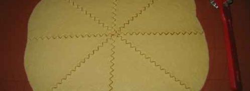 рогалики с орехами. Шаг 8