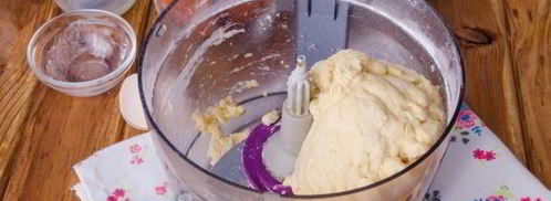 рогалики с сухофруктами и орехами. Шаг 7