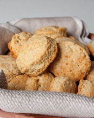 Сырное печенье на соде