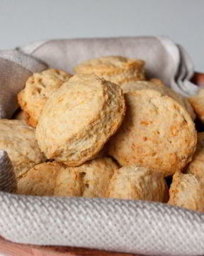 Сырное печенье на соде