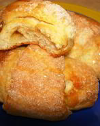 Творожные рогалики с абрикосами