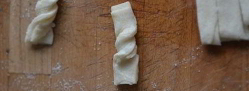 витое сахарное печенье. Шаг 10