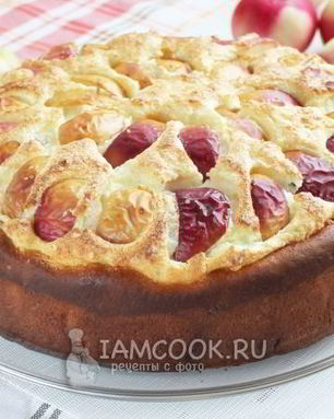 Манный пирог с фруктами