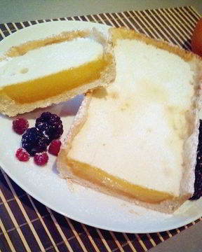 Пирог с лимонным кремом