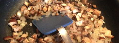 пирог с лососиной с слоеном тесте. Шаг 2