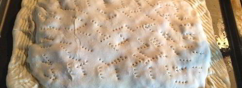 пирог с лососиной с слоеном тесте. Шаг 6