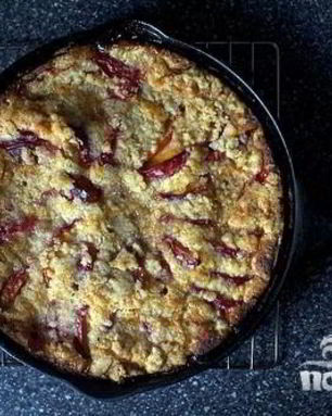 Пирог с нектаринами