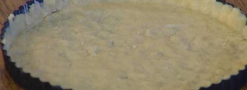 пирог с орехово-вишневой начинкой. Шаг 3