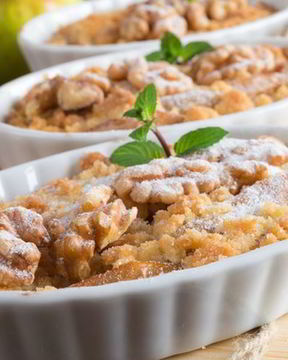 Пирог с яблочным вареньем