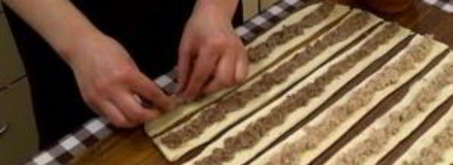 пирог спиральный из творожного теста. Шаг 3