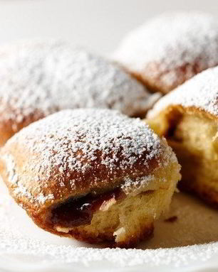 Пироги с черносливом