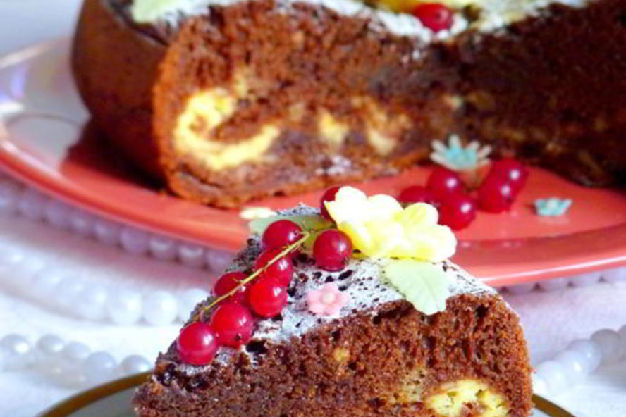 Рецепт шоколадно-творожный пирог с черешней