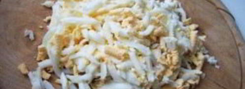 слоеный пирог с капустой и яйцом. Шаг 2