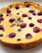 Слоеный пирог с ягодами