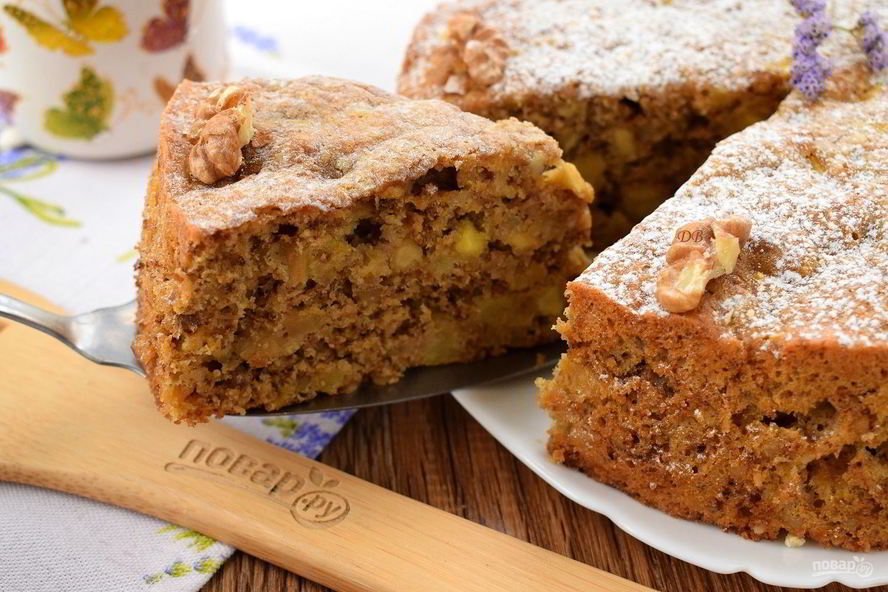 Рецепт яблочного пирога с орехами рассвета