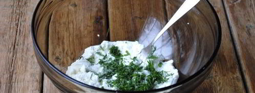 пирожки бомбочки с творогом и помидорами. Шаг 7