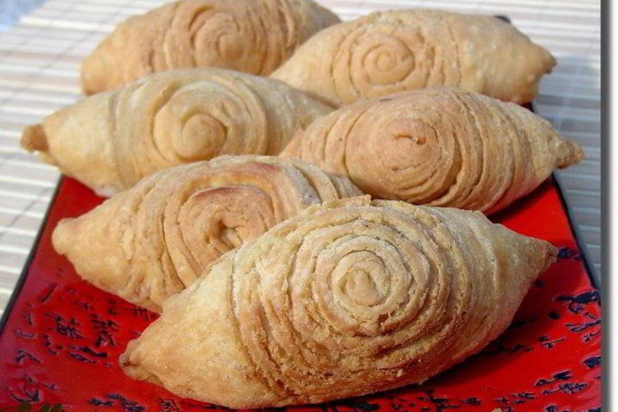 Рецепт пирожков иза домашнего слоеного тест иза малайзий