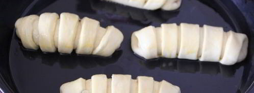 пирожки из дрожжевого теста с яблоками и повидлом. Шаг 15