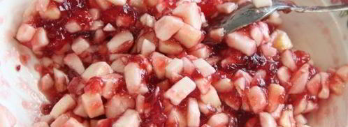 пирожки из дрожжевого теста с яблоками и повидлом. Шаг 9