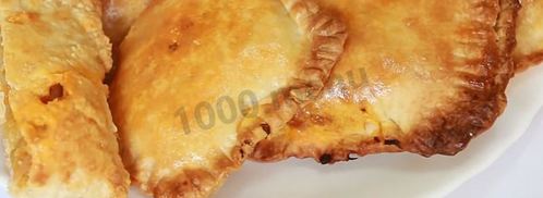 пирожки из слоеного теста с капустой в духовке. Шаг 12